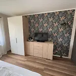 Gaestehaus Eifelzauber Bed & Breakfast Kelberg