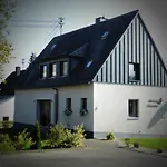 Bed & Breakfast Gaestehaus Eifelzauber