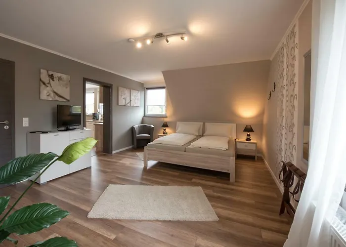 Bed & Breakfast Gaestehaus Eifelzauber 3*