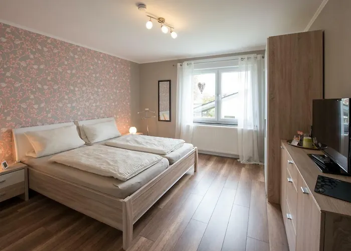 Gaestehaus Eifelzauber Bed & Breakfast 3*